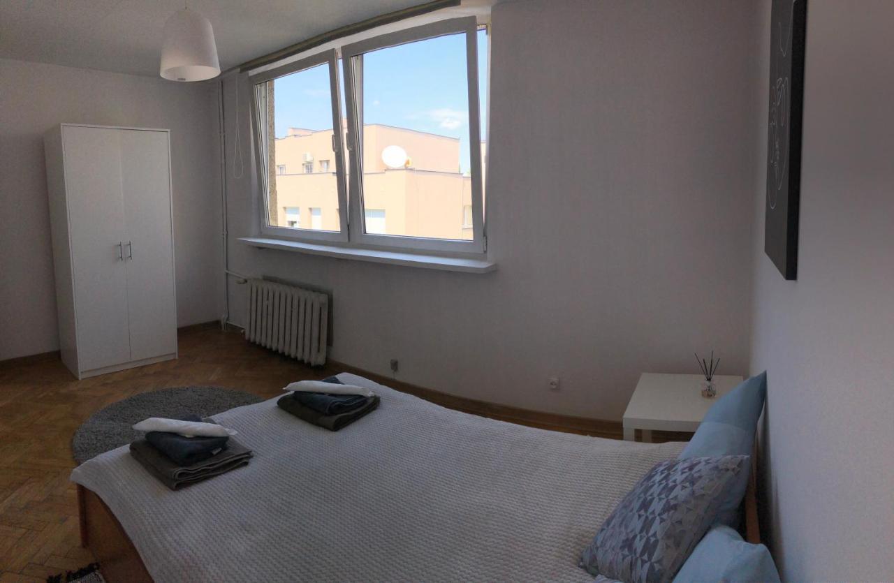 Apartment Swietojerska Варшава Екстериор снимка