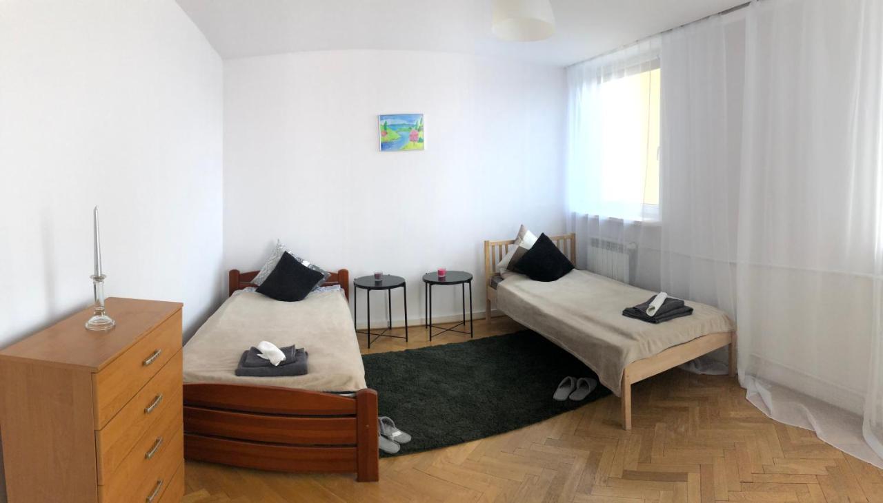 Apartment Swietojerska Варшава Екстериор снимка